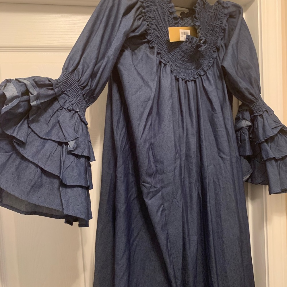Denim dress with ruffle sleeves